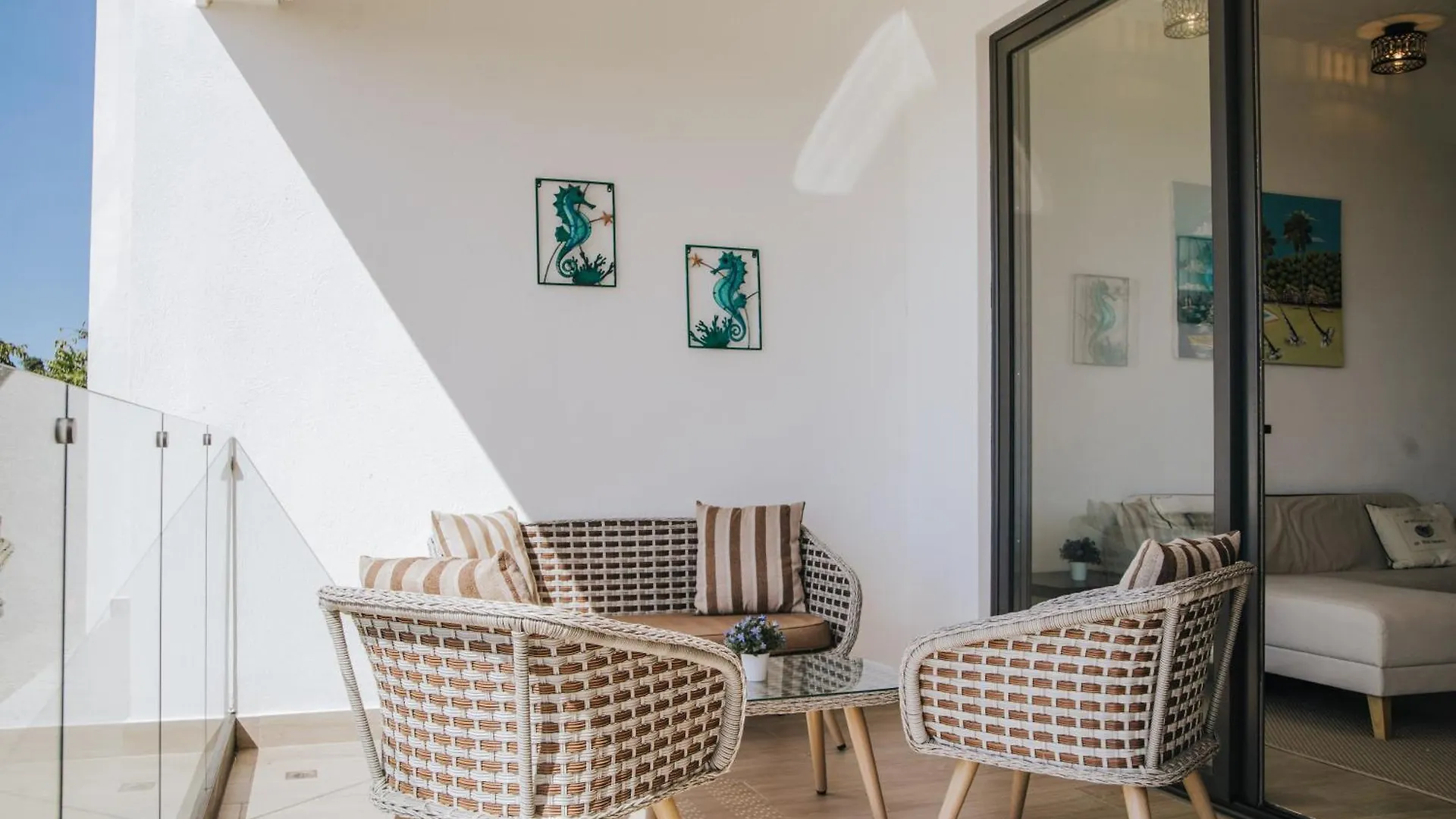 Amazing Oceanviews Condo In The Heart Of 拉斯特拉纳斯